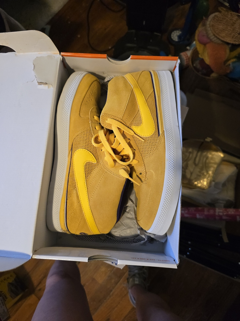 Nike 6.0 MAVRK MID 2 386611-701 Yellow Purple White Mid Top Men’s Sneakers